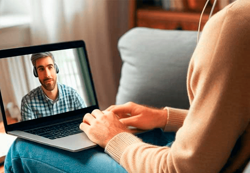 Imagen de psicólogos online especialista en ansiedad